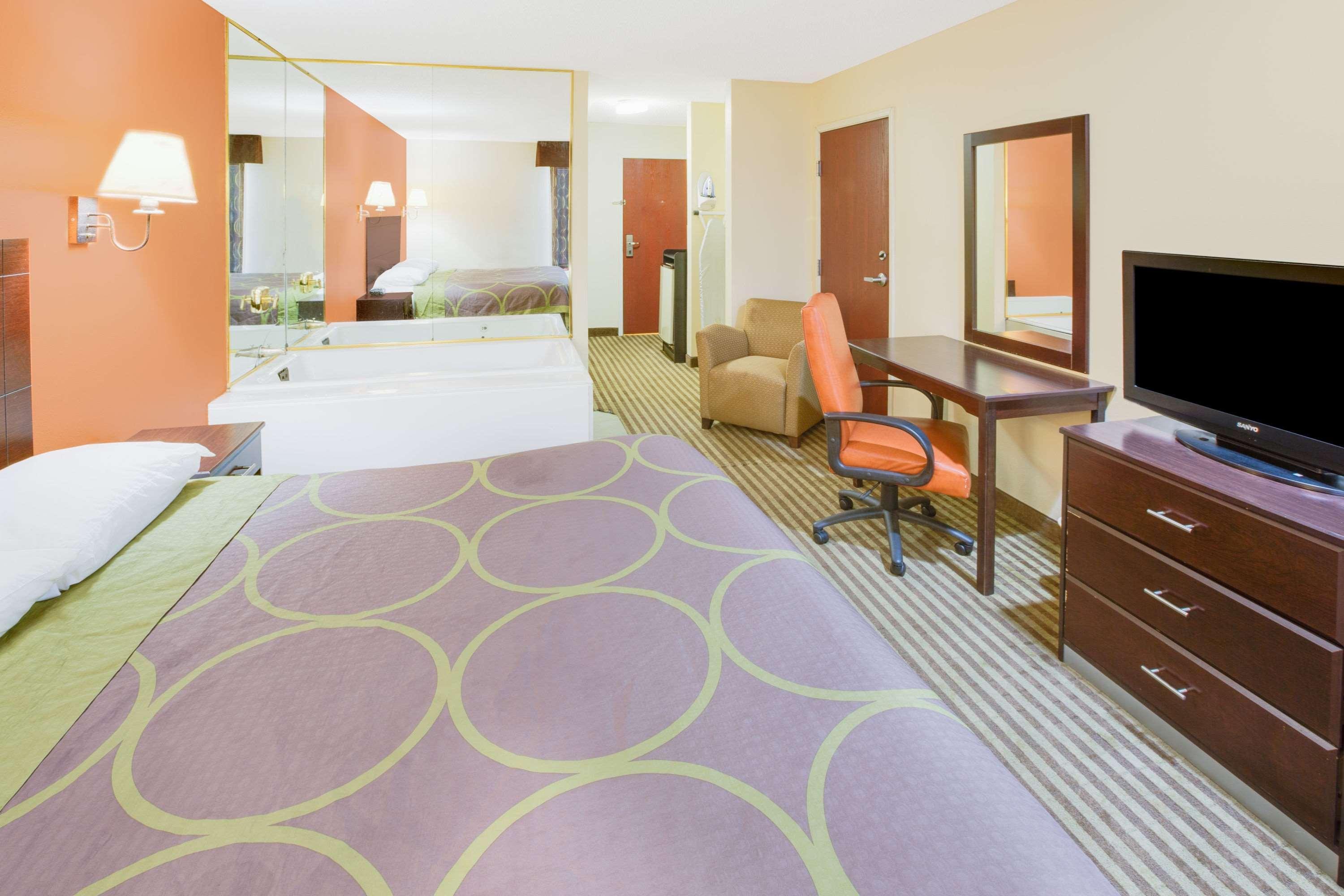 Surestay Hotel By Best Western Alexandria Airport Esterno foto