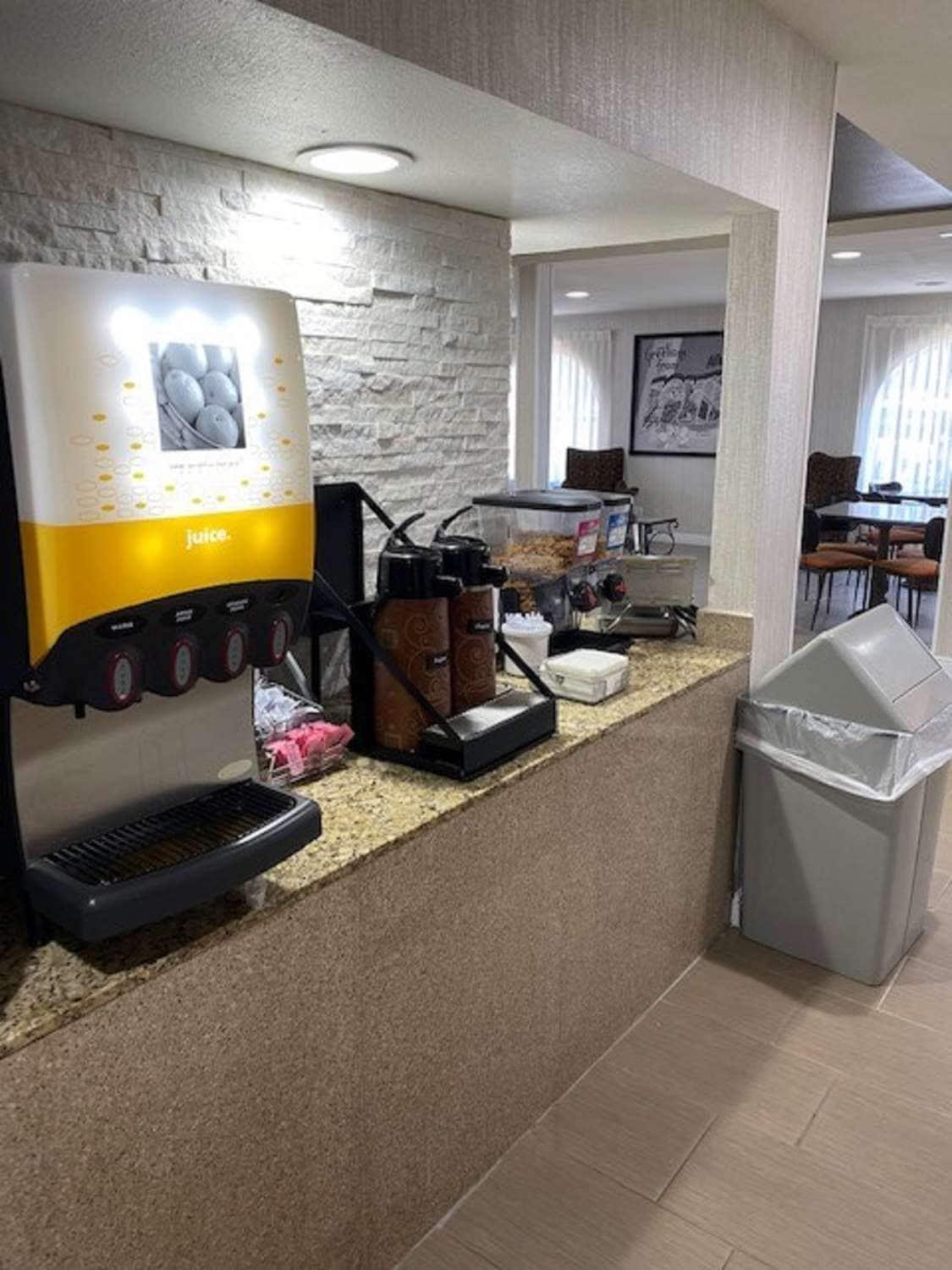 Surestay Hotel By Best Western Alexandria Airport Esterno foto